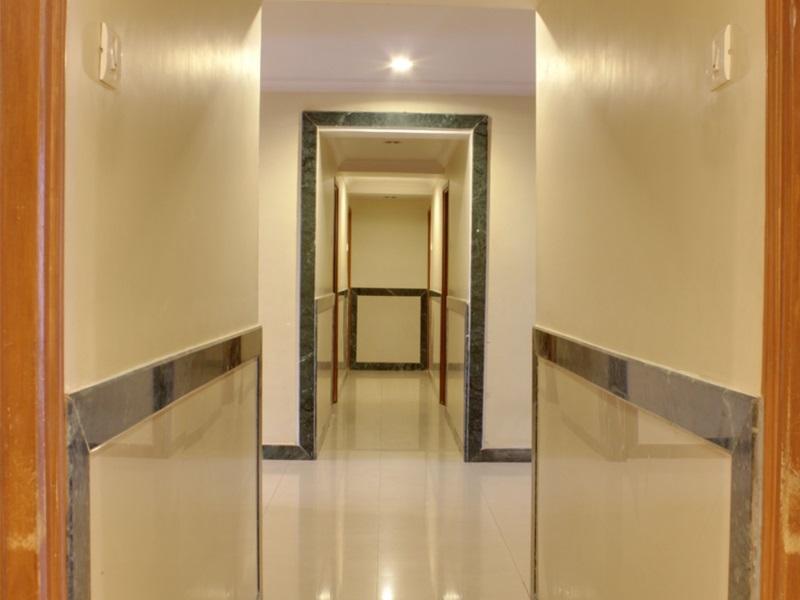 Lucky Hotel Goregaon Bombay Esterno foto